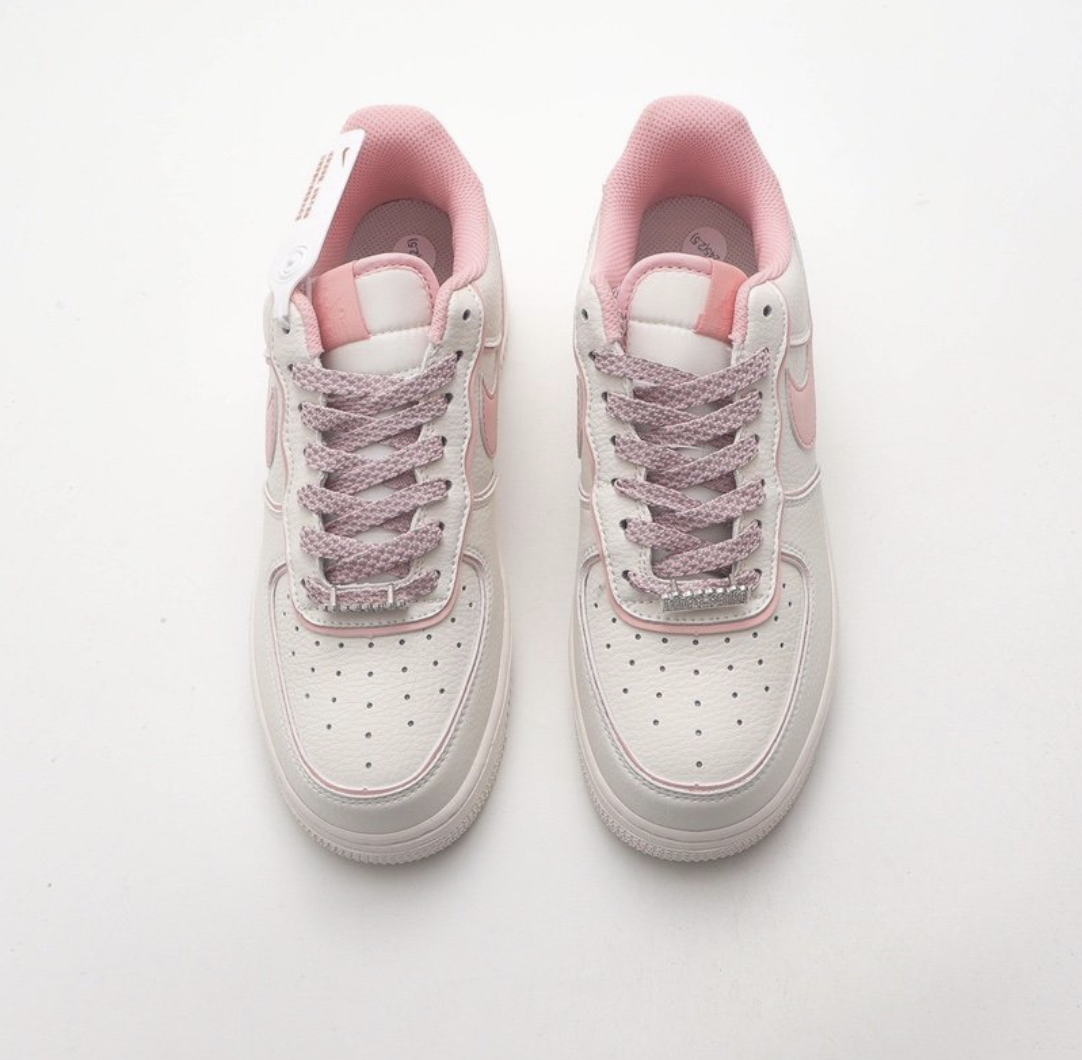 AIR FORCE 1 ’07 SU19 AF1 BEIGE PINK